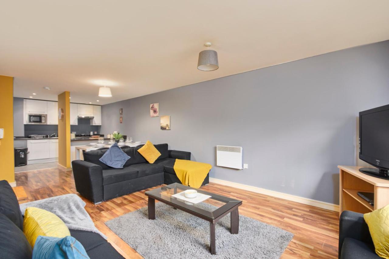 Stylish Manchester Gem - Sleeps 10! المظهر الخارجي الصورة