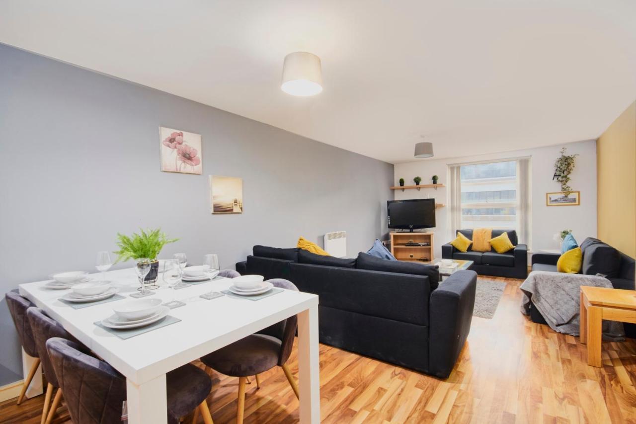 Stylish Manchester Gem - Sleeps 10! المظهر الخارجي الصورة